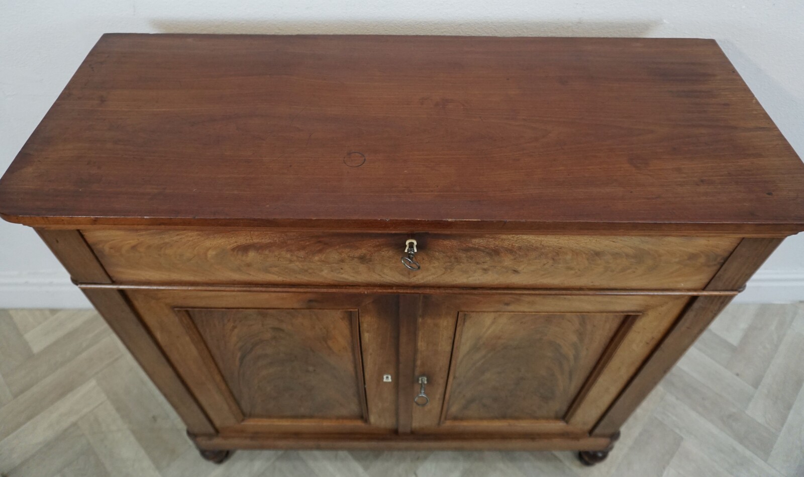 Mahogany sideboardSOLD