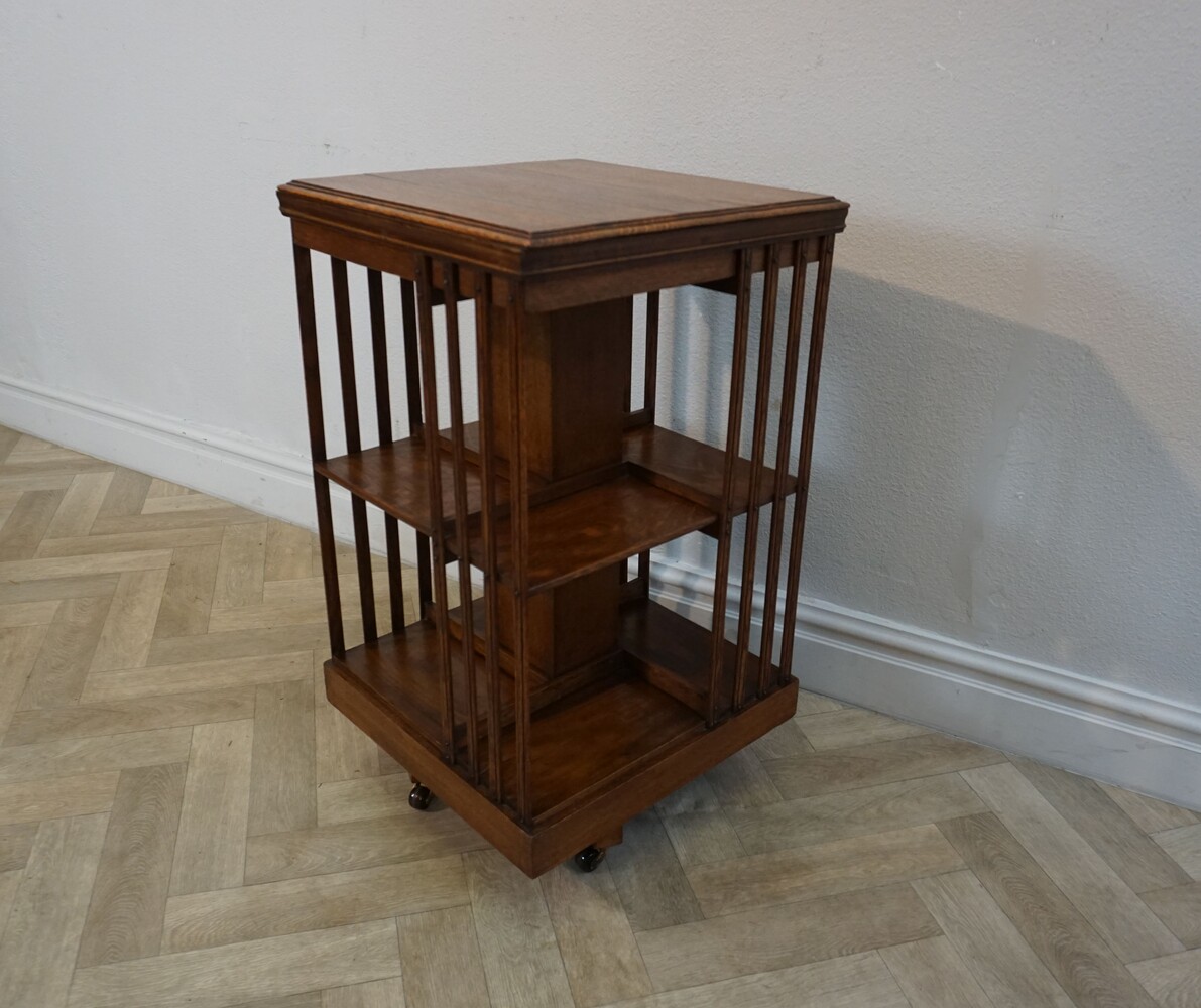 Revolving bookcase